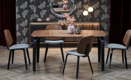 Трапезна маса Pedro