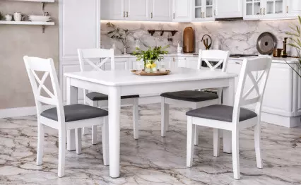 Трапезна маса Saragosa бял мат